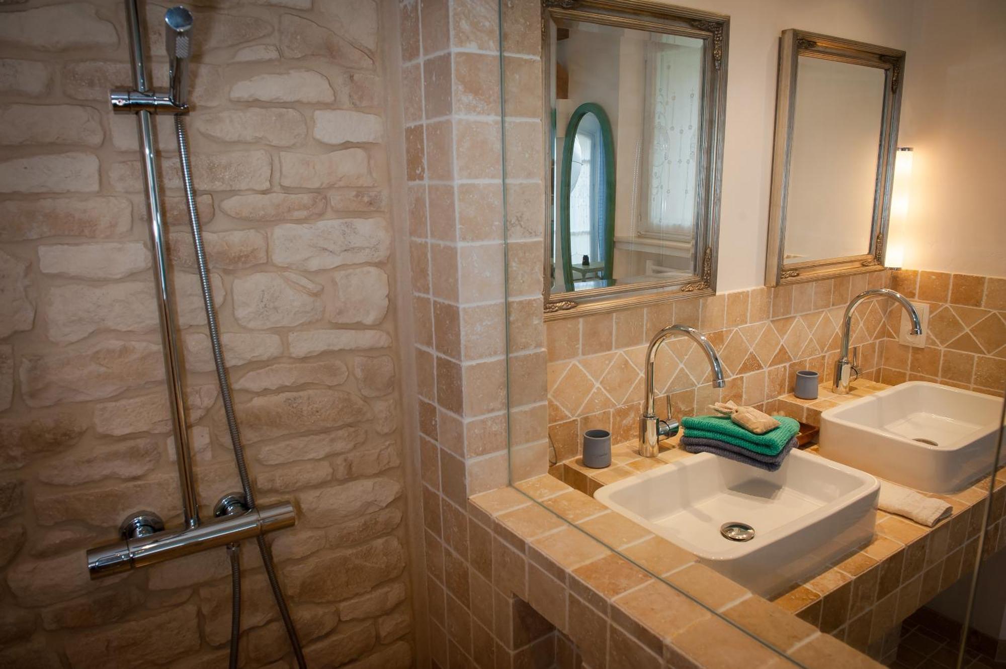 Les 4 Elements Tourrettes-sur-Loup Quarto foto